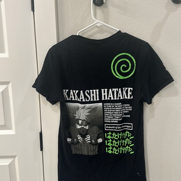 EUC Naruto Kakashi Graphic Screen Tee Short Sleeve T- Shirt Size M Medium Double - Picture 7 of 8